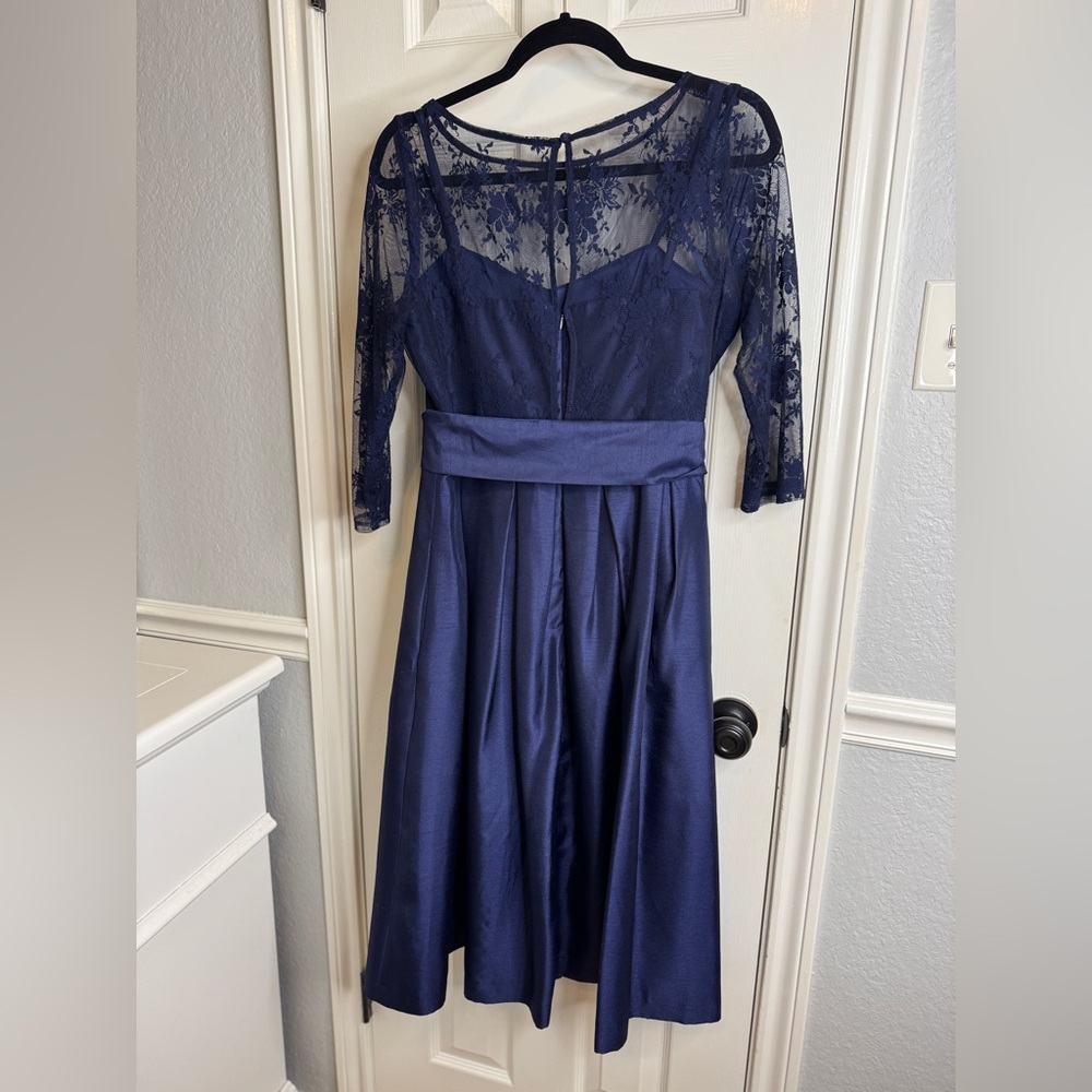 Jessica Morgan Elegant Navy Midi Lace Dress size 12 - Picture 2 of 7